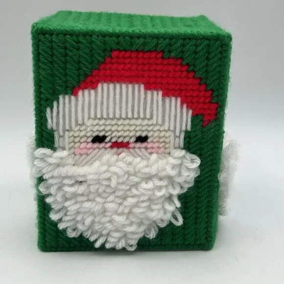 Vtg Christmas Santa Face Tissue Box Cover Fluffy Beard Kitsch Needlepoint - Picture 3 of 3